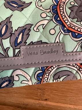 Vera Bradley Fan Flowers Quilted Wristlet Clutch